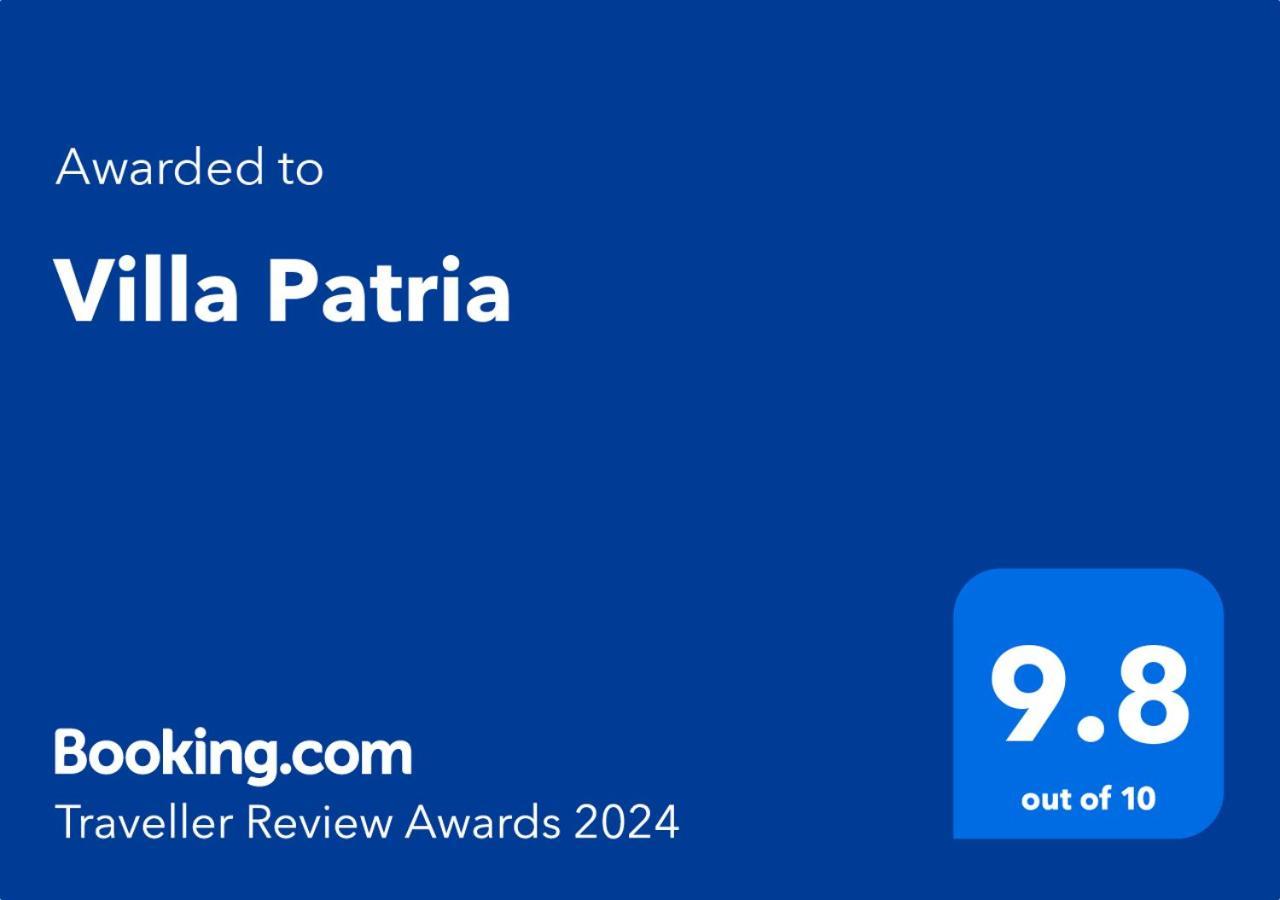Villa Patria Lovina Екстериор снимка